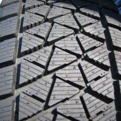 値引きしました 美品 スタッドレス ブリジストン ブリザック
