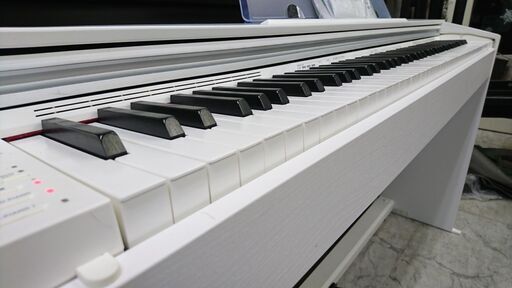 電子ピアノ CASIO カシオ privia プリヴィア PX-770WE 2019製 動作品
