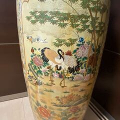 薩摩焼　榮盛窯 瀧山作 薩摩焼 金襴手　 高さ155cm　胴回り155cm　直接引取も可能