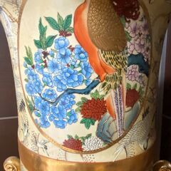 薩摩焼　榮盛窯 瀧山作 薩摩焼 金襴手　 高さ155cm　胴回り155cm　直接引取も可能