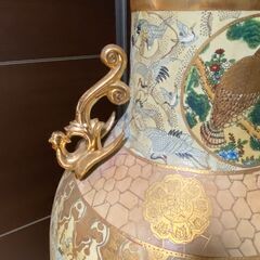 薩摩焼　榮盛窯 瀧山作 薩摩焼 金襴手　 高さ155cm　胴回り155cm　直接引取も可能