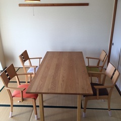 無垢材テーブル＋椅子4脚＋椅子カバー3種