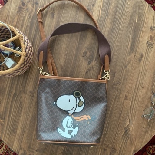 しまむらセリーヌ風スヌーピーショルダーバッグ A 原の家具の中古あげます 譲ります ジモティーで不用品の処分