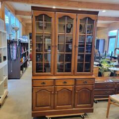 カリモク・食器棚