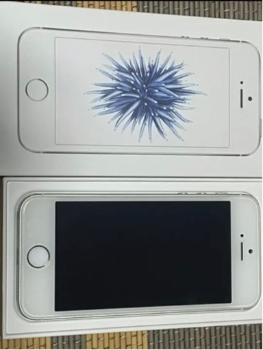 iPhoneSE(第一世代) シルバー 128GB SIMフリー
