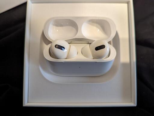 ヘッドフォン Airpods pro