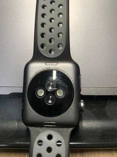 中古；Apple Watch Series2　42MM　NIKE　GPS　セラミックブラック/アルミニウムケース - パソコン
