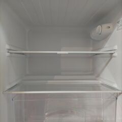 G5138　カード利用可能　１年保証　冷蔵庫　amadana(ハイアール)　AT-RF85B　85L　2020年製　直冷式　外面小傷有り　札幌　生活家電　送料A　プラクラ南9条店