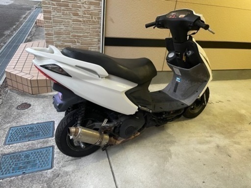 オールペン仕立て☆スズキGSR125♪アドレスv125の逆輸入車です！高知県より