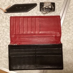 レクサス　長財布（約3ヶ月間使用）・キーケース（未使用）・本のし...