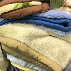 【中古品】ペットの毛布、タオルケット、使い捨てにいかがでしょうか？