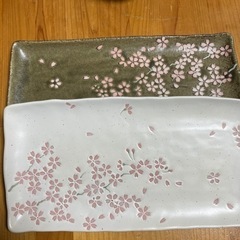 桜の柄のお皿