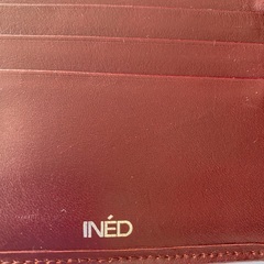 INEDのバッグと財布
