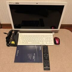 一体型PC 東芝 dynabook REGZA PC D713/...