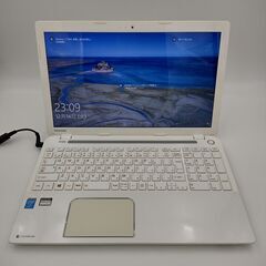 東芝 高性能4コア8スレッド版第4世代Core i7搭載 高速大容量SSD525G メモリ8G CD/DVD/BD読み書き 大画面15.6インチ テンキー webカメラ HDMI USB 3.0 Wifi対応 　Windows10搭載　＃1424981 東芝 高性能4コア8スレッド版第4世代Core i7搭載 高速大容量SSD525G