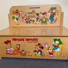 ディズニー木製おもちゃ箱