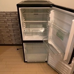 【受付終了】一人暮らし用冷蔵庫ユーイングUR-F110E