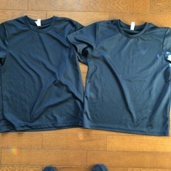 濃紺　Tシャツ　150〜160cm