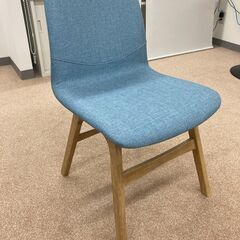 急ぎ！　値下げ！超美品！定価14000円の椅子２脚　