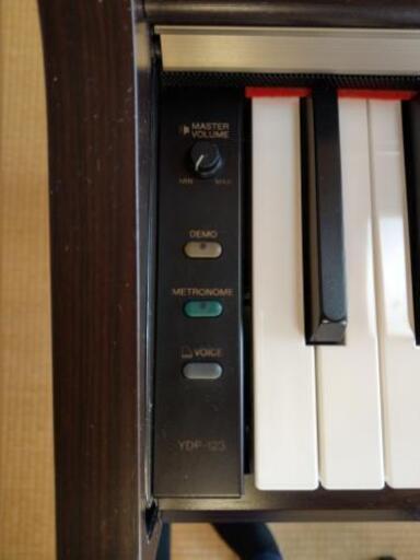 Yamaha YDP-123 電子ピアノ ダークウッド 電子ピアノ(ニュー