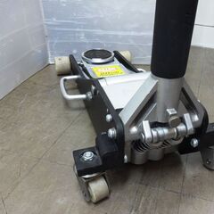 アストロ 2tジャッキ AP060119 中古品 ASTRO