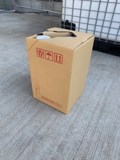 尿素水20Ｌ 1箱14000円(まとめ買いOK10箱140000円)