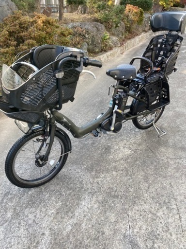 BRIDGESTON ASSISTA ANGELINO タイヤサイズ20×2.125インチ