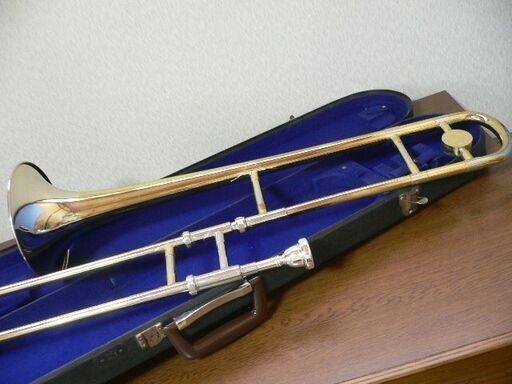 ヴィンテージ　トロンボーン　INVICTA Selmer London