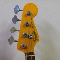 Fender USA フェンダーusa ヴィンテージ 62ジャズベース J BASS　OWT/3KB エレキベース ハードケース ストラップ 付属品多数