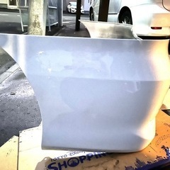 エスティマ　50系　リアバンパー　パールホワイト