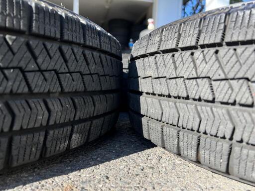 車のパーツ 商談中です、14インチ スタッドレスセット カローラ 