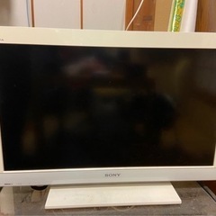 SONY BRAVIA 32型　500円でお譲りします。