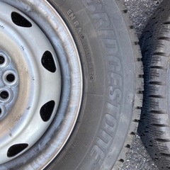 145R12 スタッドレスタイヤ、ホイール4本セット