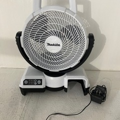 マキタ  10.8v  送風機　扇風機