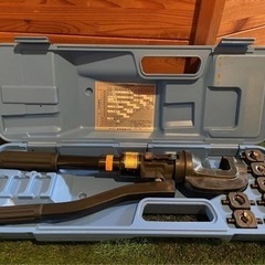 C型コネクタ　圧縮端子用15号Bいずみ　泉　