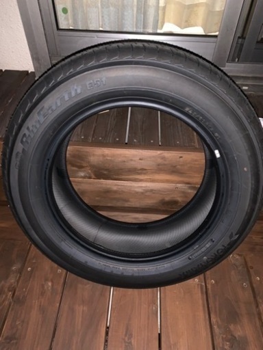 値下げします。ヨコハマBluEarth E51  225/60r17 4本　新車外し