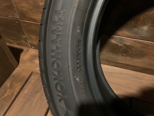 値下げします。ヨコハマBluEarth E51  225/60r17 4本　新車外し
