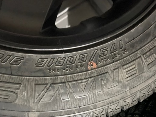 ジムニー JB23 アルミホイール　スタッドレス　アイスナビ　175/70/60