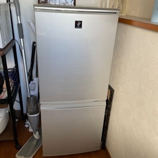 シャープ　プラズマクラスター冷蔵庫　SJPD14WS　シルバー　2012年製　#203