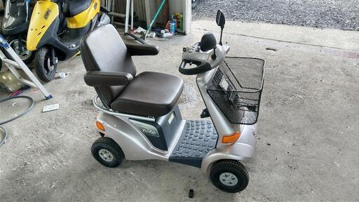 SUZUKI セニアカー ET4D-6 中古品