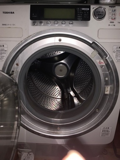 【取引中】東芝　ドラム式全自動洗濯乾燥機