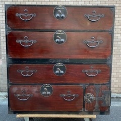 ◎大幅お値下げしました‼️ 逸品 希少 古い 時代箪笥 鍵付 検 衣装箪笥和箪笥和家具チェスト欅木地呂塗り無垢漆着物収納抽斗無垢材煎茶道具重圧鉄地金具欅玉杢古民藝お値下げ要相談‼️