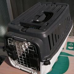 【ネット決済】猫 ポータブルケ−ジ（他と土曜に取引中です）