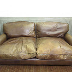 ss3190　HALO　2人掛け　ソファー　ダークブラウン　本革　肘掛け付　ハロ　バイカータン　ヴィンテージ風　茶　2P　ソファ　茶　イギリス　モダン　脚付き　レザー　インテリア