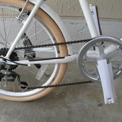 (新品大特価)国内メーカー製ミニベロ自転車（シマノ製６段変速・２０インチ）