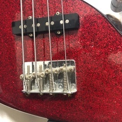 sago ジャズベースタイプ　赤ラメ