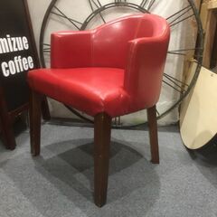 赤の椅子