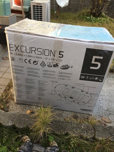 インテックスの5人乗りゴムボート、未使用品。 【公式通販】