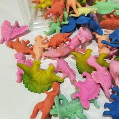 【決まりました】懐かしおもちゃカラフル恐竜（全92個） − 熊本県