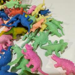 【決まりました】懐かしおもちゃカラフル恐竜（全92個） - おもちゃ